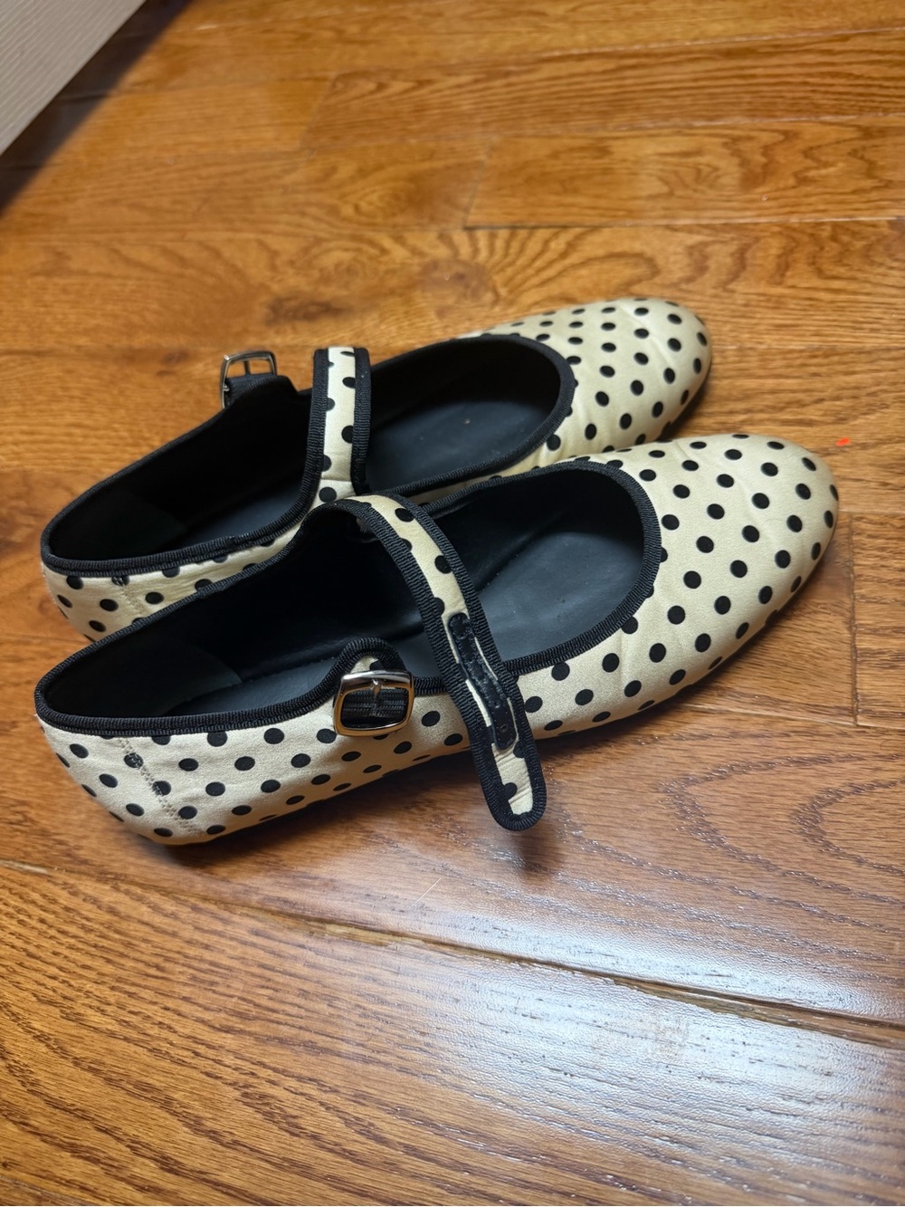 Reformation Polka Dot ballet flats size 7 NWT